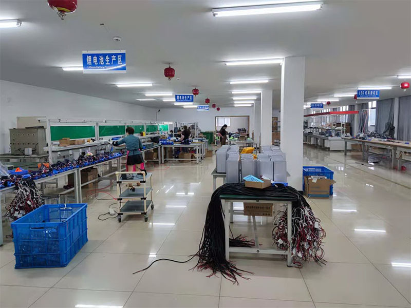 灯具、蓄电池车间