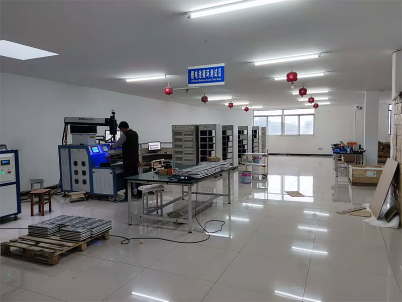 灯具、蓄电池车间