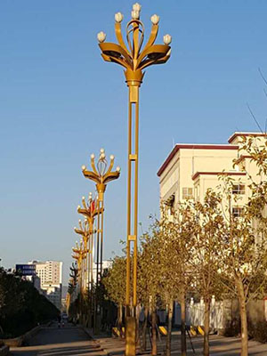 组合灯具11