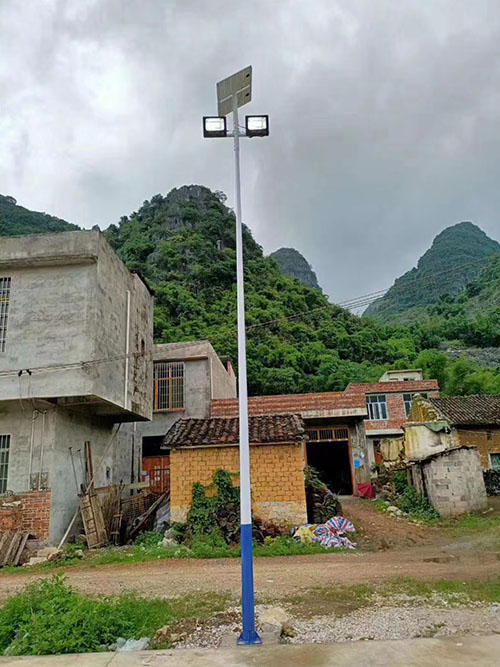 太阳能路灯086